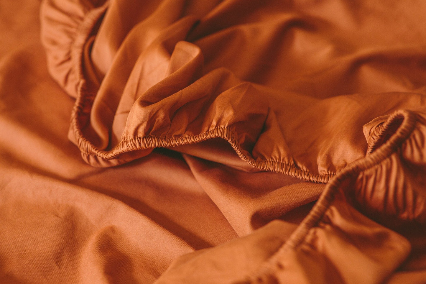 Nest Bedding® Sateen Organic Cotton Sheet Set + Pillowcases
